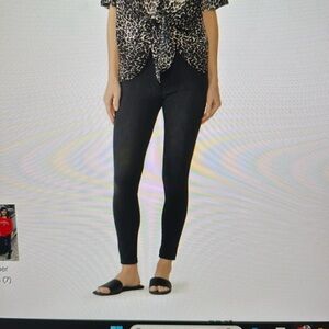 Mott & Bow Grey High Rise Skinny Jeans